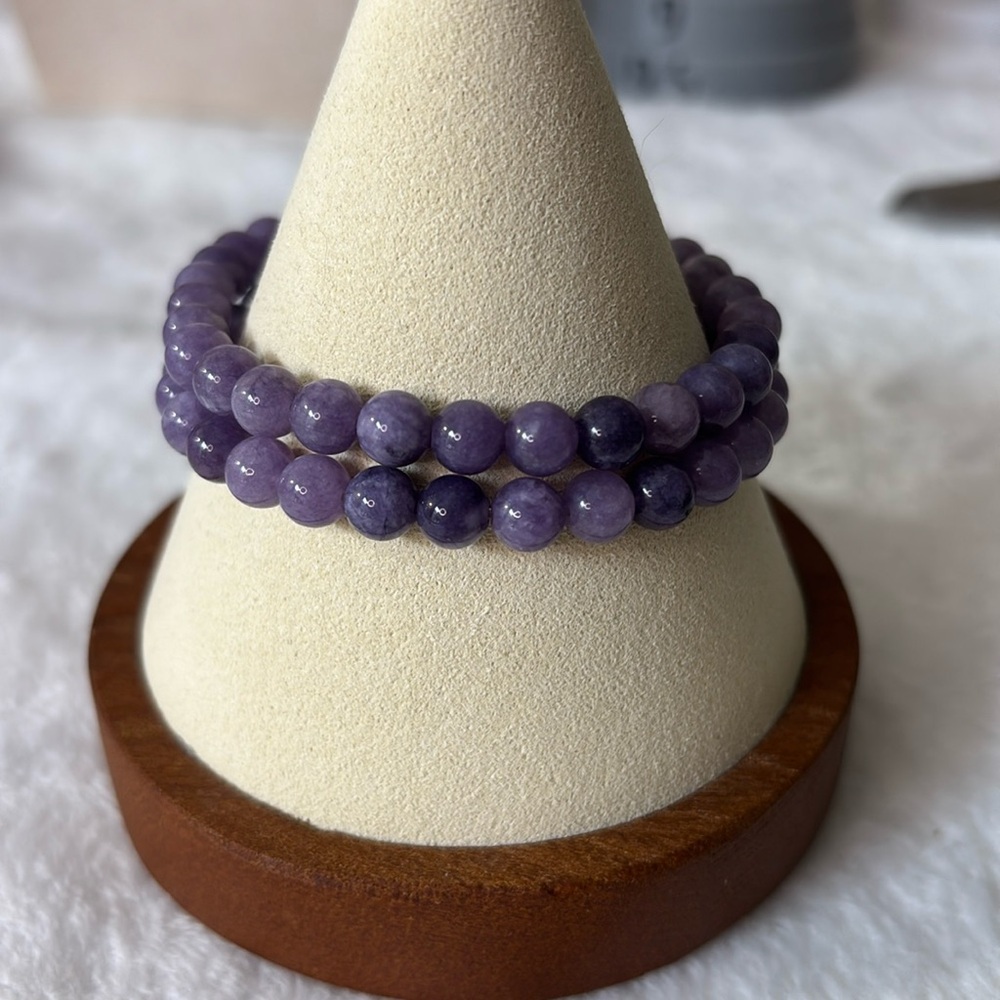 NEW 💜 6mm Natural Lavender Gemstone Bracelet